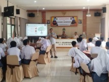 Densus 88 Gelar Sosialisasi Wawasan Kebangsaan dan Pencegahan Paham Intoleransi di SMAN 1 Arjawinangun